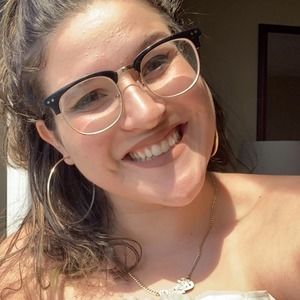 Meet your Posher, Alexus